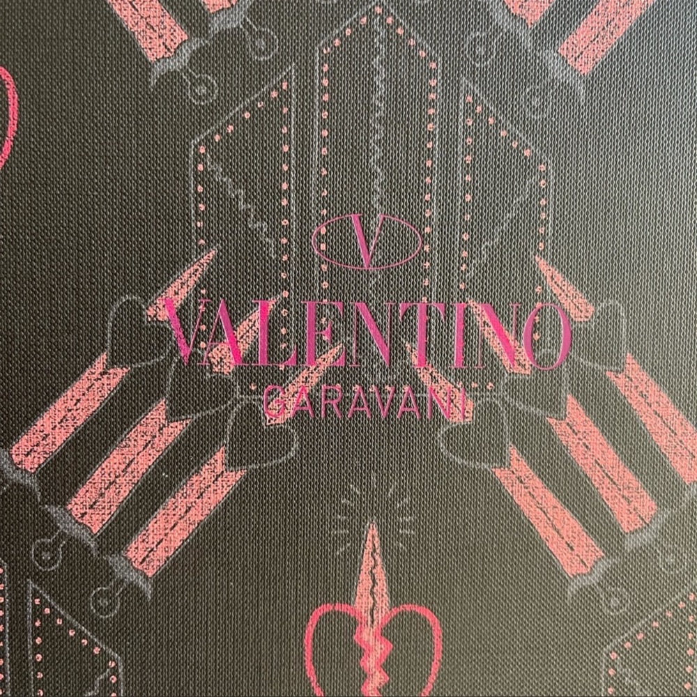 Valentino Shoe box and Dust Bag - Picture 7 of 7